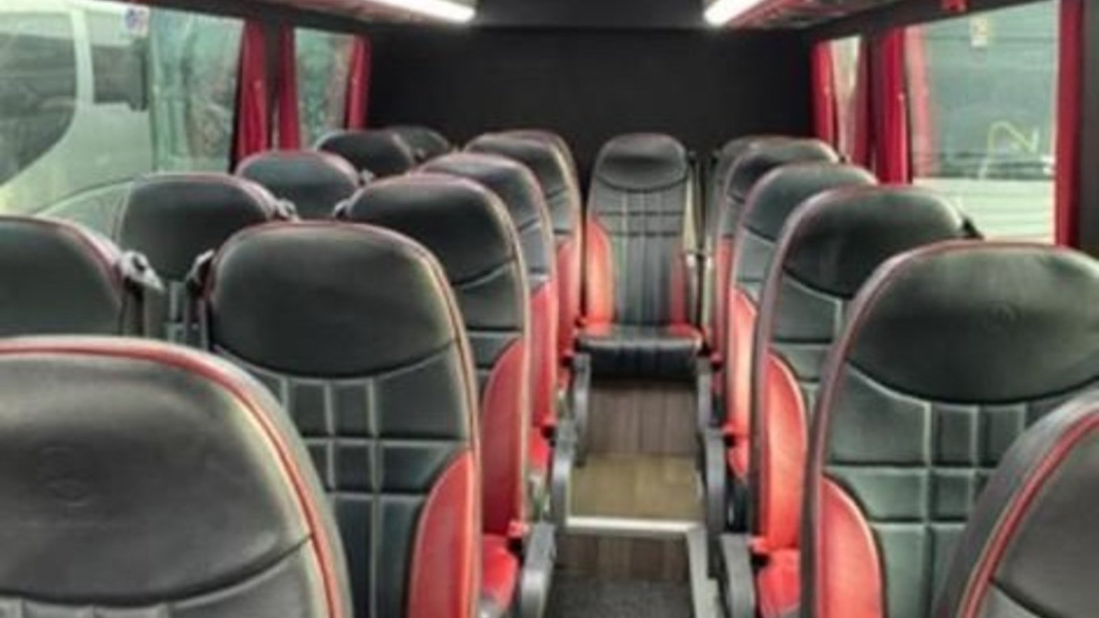 Mercedes-Benz Sprinter Minibus - photo 3