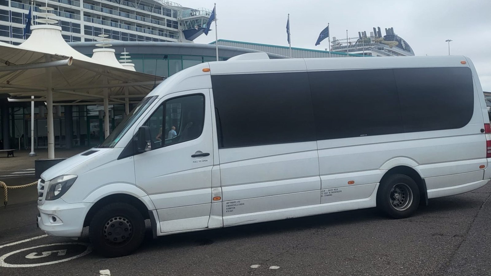Mercedes-Benz Sprinter Minibus hire, London & South East
